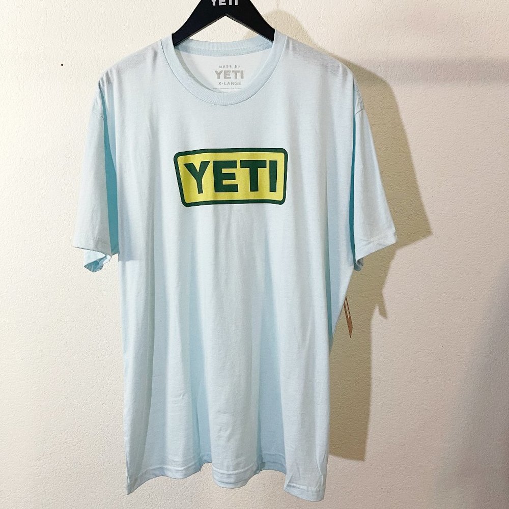 Yeti Premium Logo Badge T-Shirt - Men's Size XL